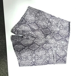 Balance athletica shorts